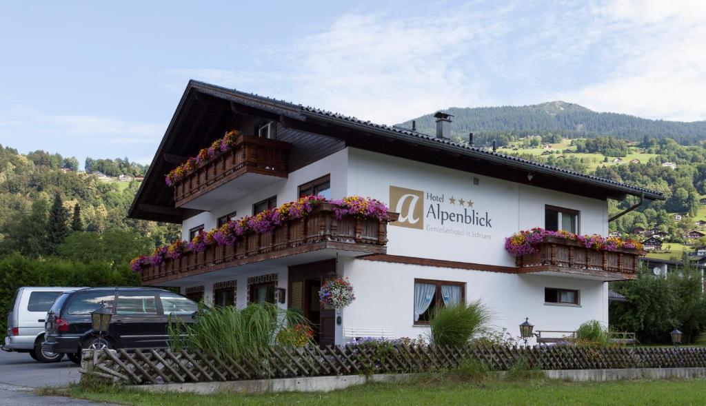 Hotel Alpenblick Schruns ภายนอก รูปภาพ